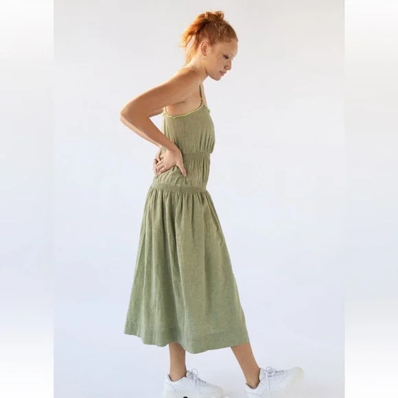 NWT UO Olive Boho Midi Dress - Picture 4 of 4